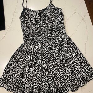 Altar'd State Black and White Floral Romper Dress size small